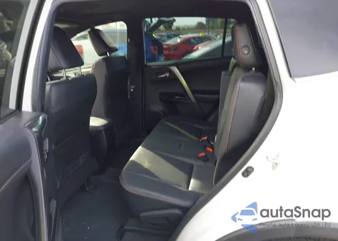 2017 Toyota Rav4 Se z USA, uszkodzony, nr VIN JTMNFREV2HJ706115